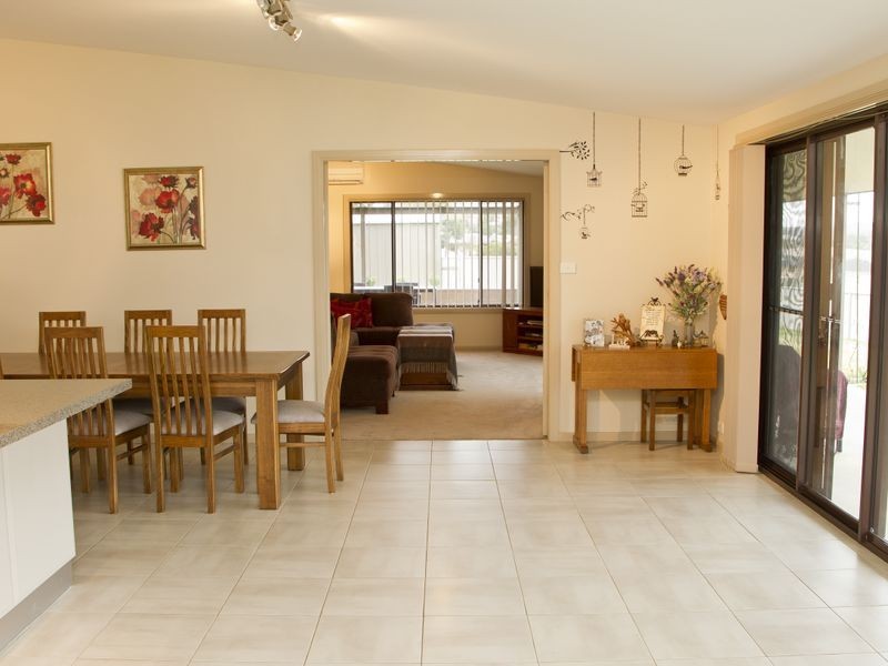 2 Jordan Place, Young NSW 2594