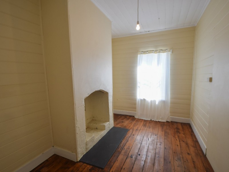 68 Yass Street, Young NSW 2594