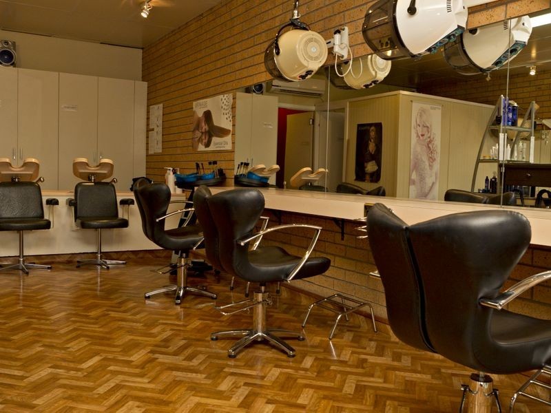 21 Zouch Street, Young NSW 2594