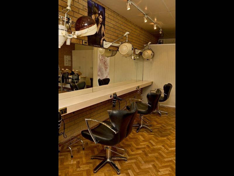 21 Zouch Street, Young NSW 2594