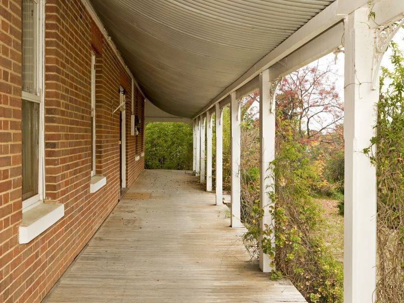 11 Dwyer Drive, Young NSW 2594