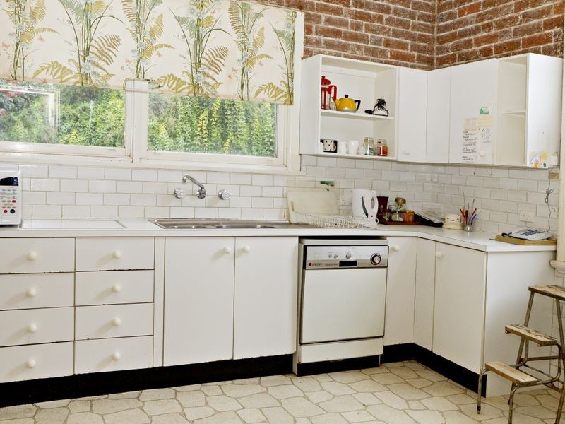 11 Dwyer Drive, Young NSW 2594