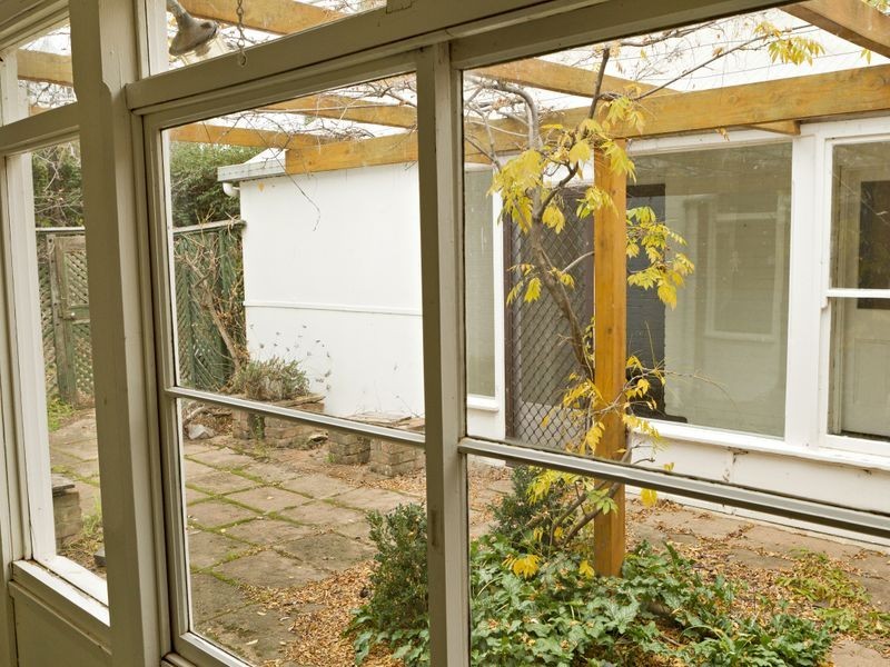 11 Dwyer Drive, Young NSW 2594