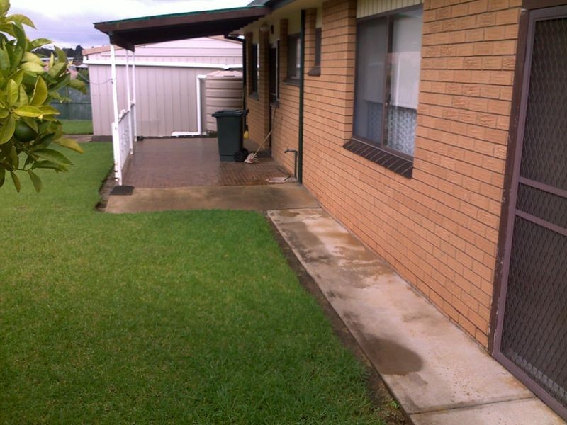 16 Clarke Street, Young NSW 2594