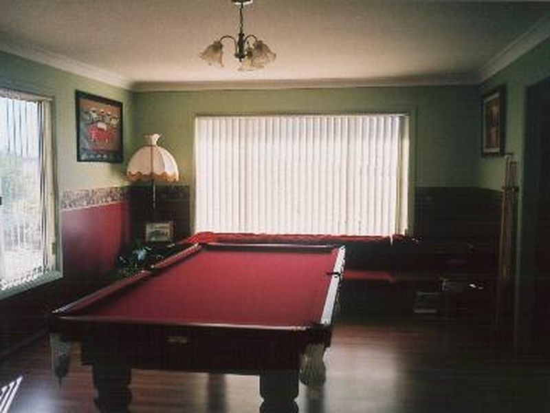 15 Henley Street Bendick Murrell, Young NSW 2594