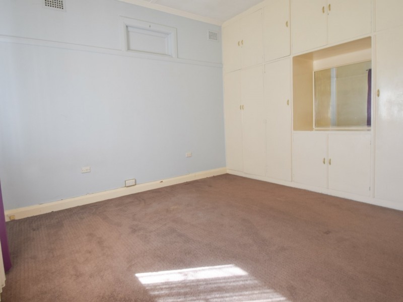30 William Street, Young NSW 2594