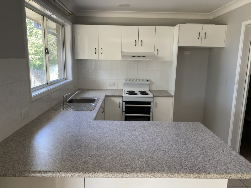 28 Dwyer Drive, Young NSW 2594