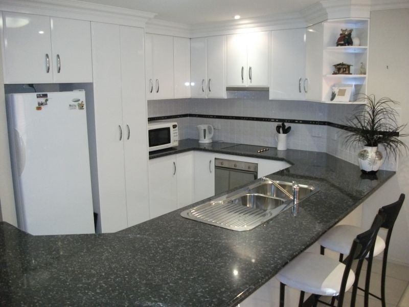7 Hayden Place, Young NSW 2594