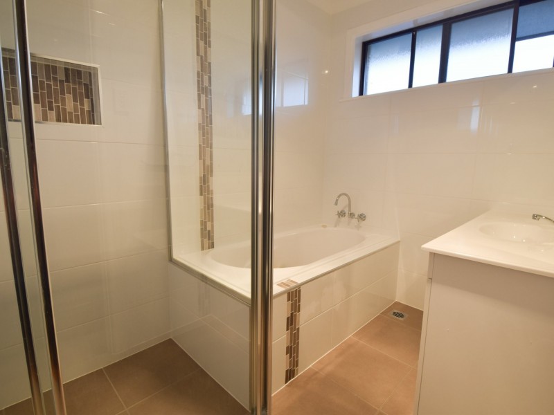 11 Melville Street, Young NSW 2594