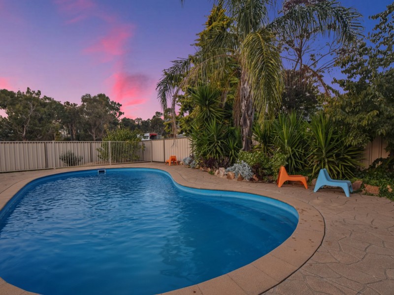 11 Melville Street, Young NSW 2594