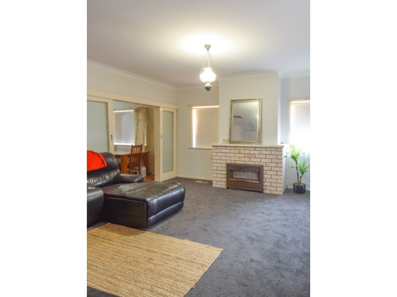 124 Wombat Street, Young NSW 2594