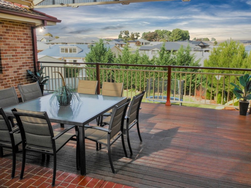 4 Tadros Avenue, Young NSW 2594