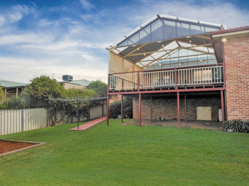 4 Tadros Avenue, Young NSW 2594