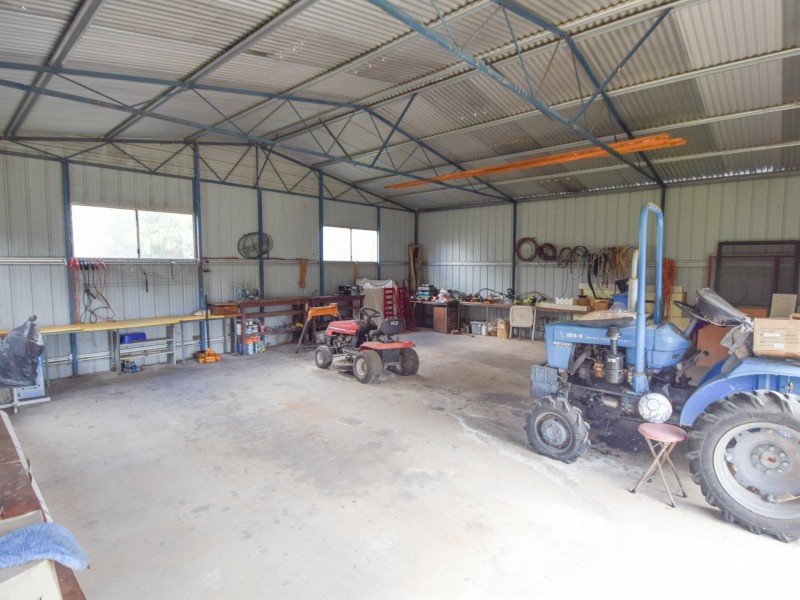 529 Karoopa Lane, Young NSW 2594