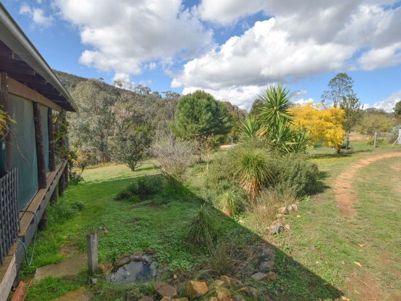 529 Karoopa Lane, Young NSW 2594