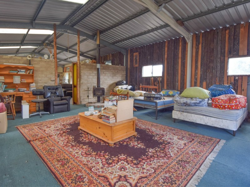 529 Karoopa Lane, Young NSW 2594