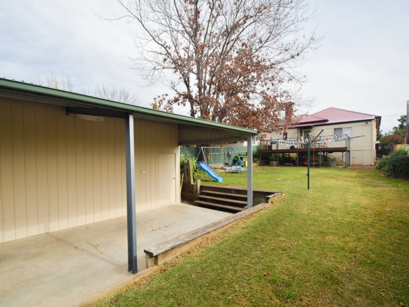 38 Yass Street, Young NSW 2594