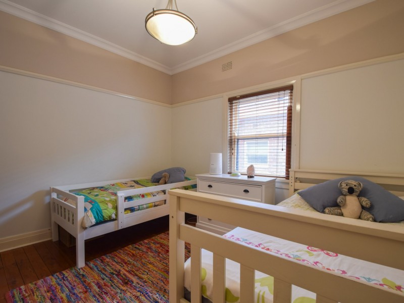 38 Yass Street, Young NSW 2594