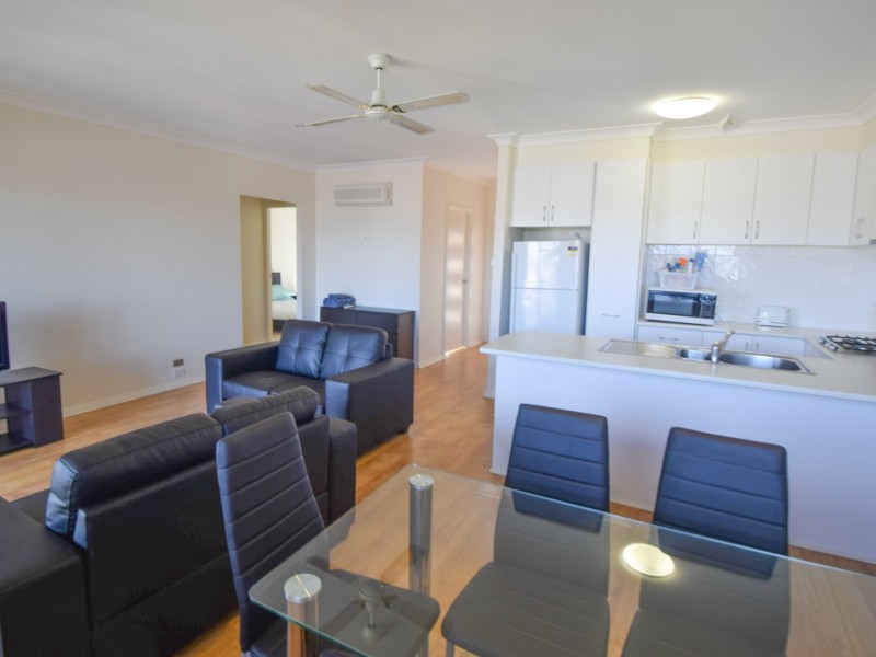 5-157 William Street, Young NSW 2594