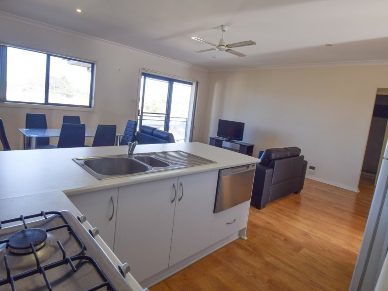 5-157 William Street, Young NSW 2594