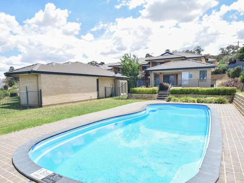 5-157 William Street, Young NSW 2594