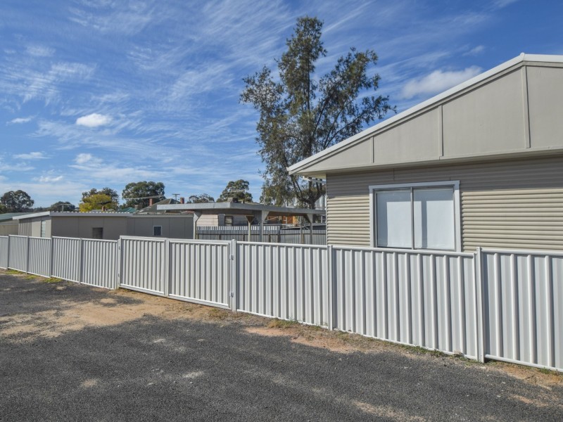 3 Allanan Street, Young NSW 2594