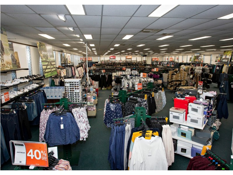 241 Boorowa Street, Young NSW 2594