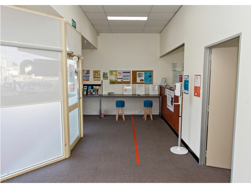 241 Boorowa Street, Young NSW 2594