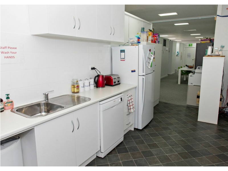 241 Boorowa Street, Young NSW 2594