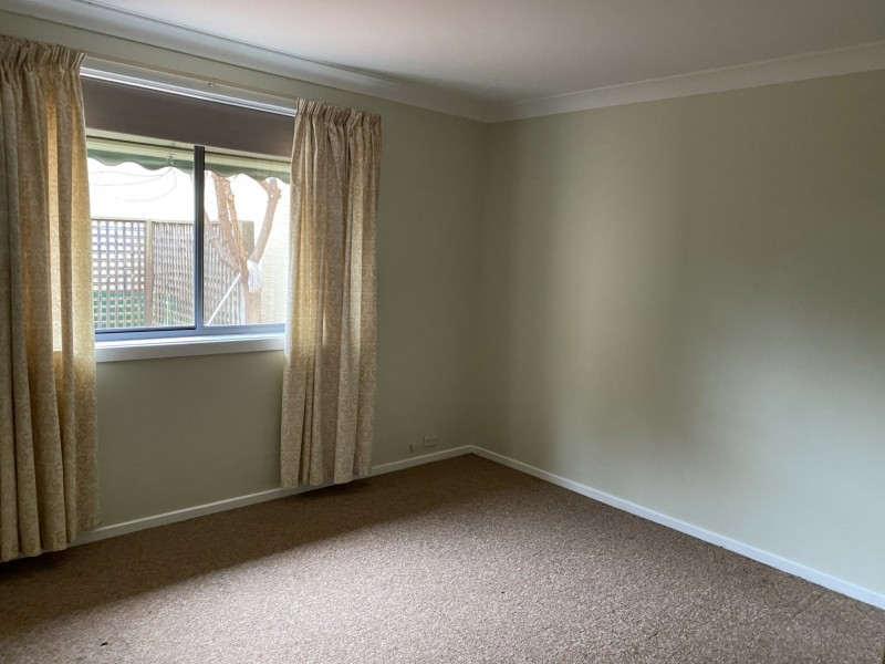 Unit 2/77 Thornhill Street, Young NSW 2594