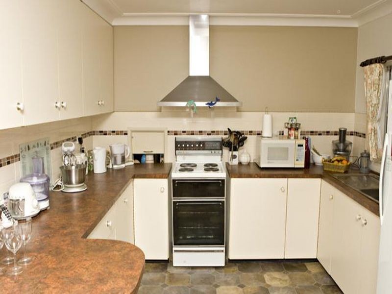 56 NASMYTH STREET, Young NSW 2594