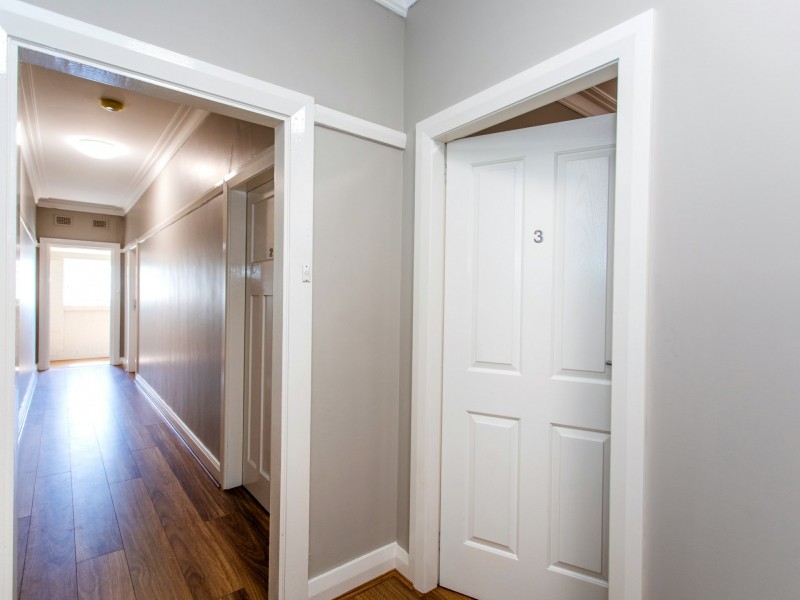 Unit 3/12 Spring Street, Young NSW 2594