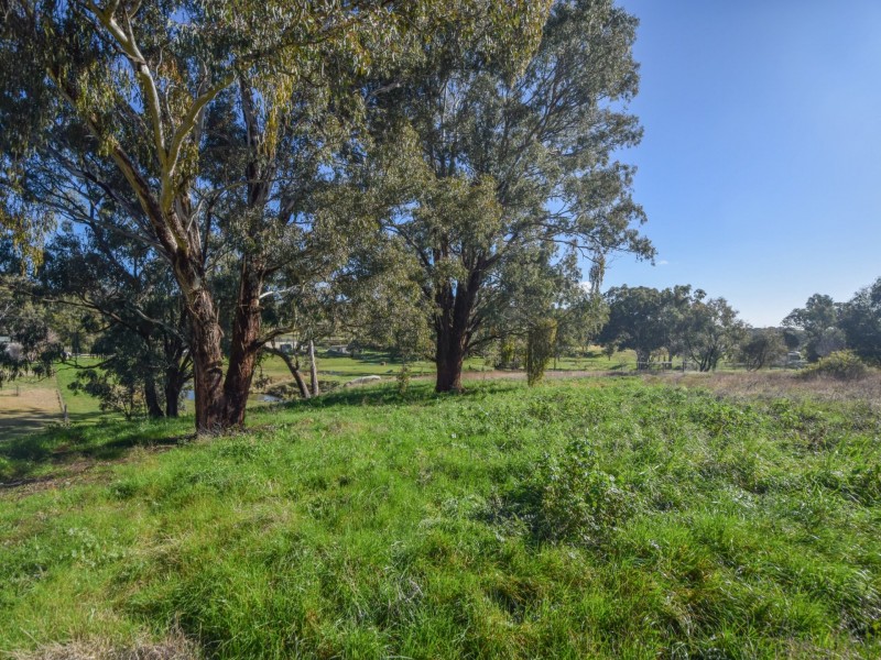 4501 Olympic Highway South, Young NSW 2594