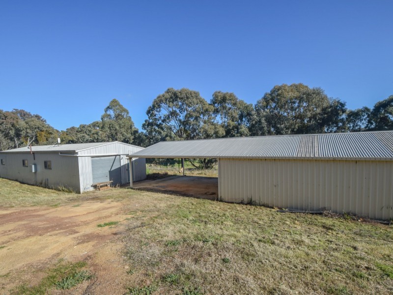 4501 Olympic Highway South, Young NSW 2594