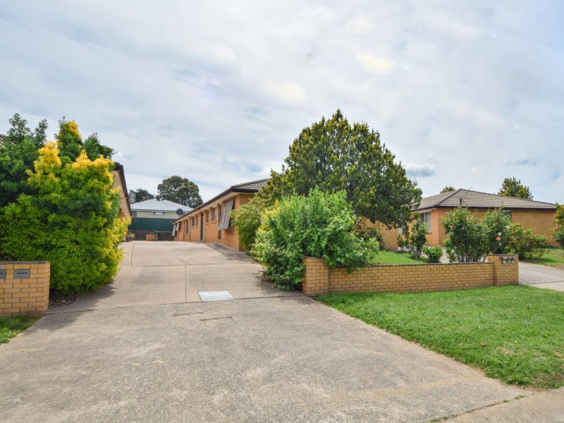 4/59 Brock Street, Young NSW 2594