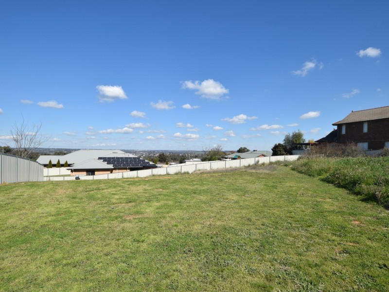 Lot 3 Giugni Place, Young NSW 2594