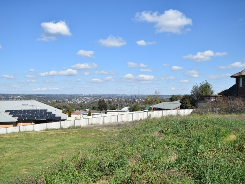 Lot 4 Giugni Place, Young NSW 2594