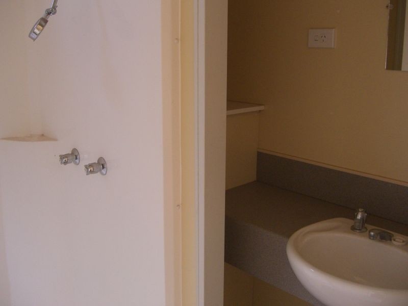 2 Victoria Road Wallendbeen, Young NSW 2594