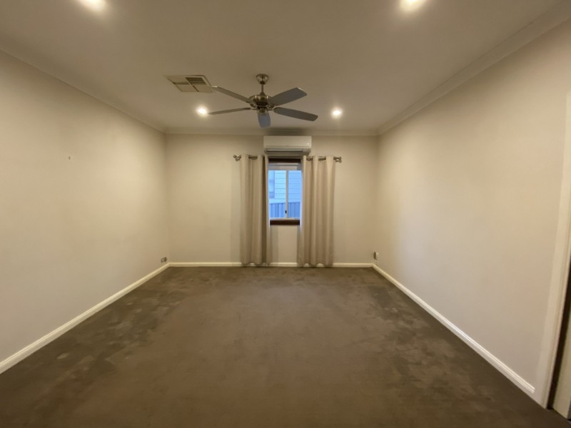 48 Yass Street, Young NSW 2594