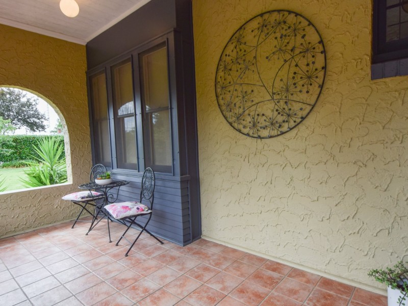 23 Elizabeth Street, Young NSW 2594