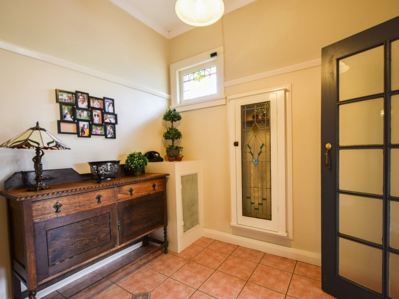 23 Elizabeth Street, Young NSW 2594