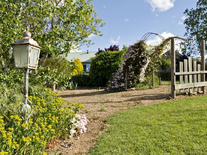 132 Belmore Rd, Young NSW 2594