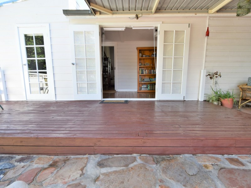 69 Brock Street, Young NSW 2594