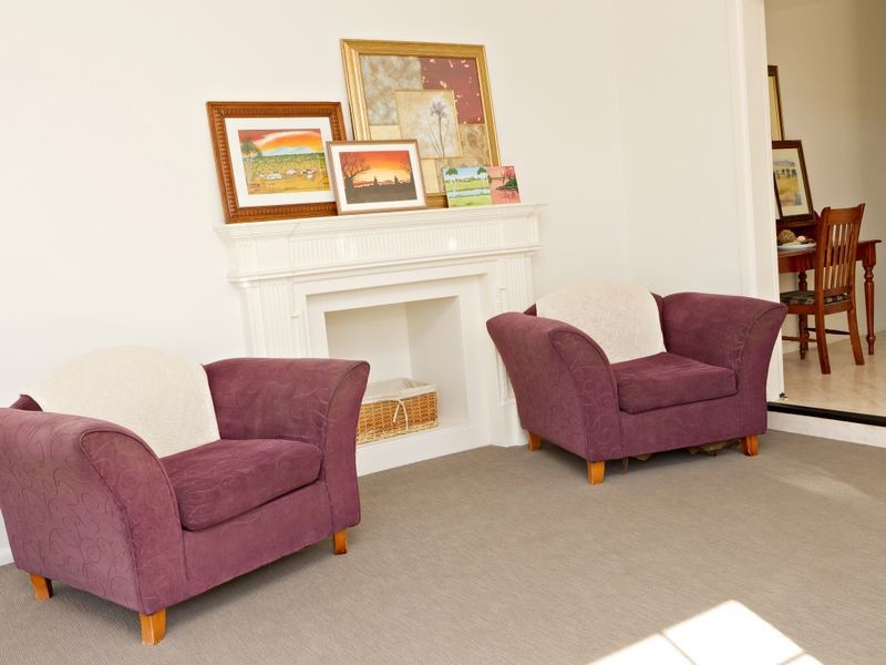 10 Normoyle Cresent, Young NSW 2594