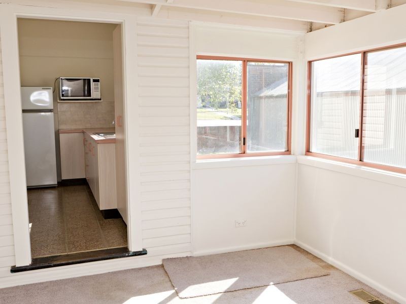 30 Clarke Street, Young NSW 2594