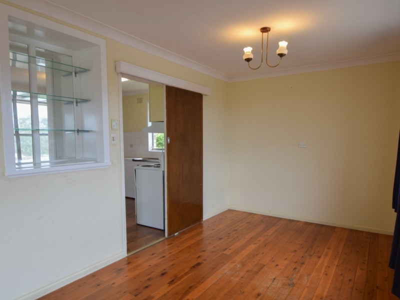 19 Fontenoy Street, Young NSW 2594