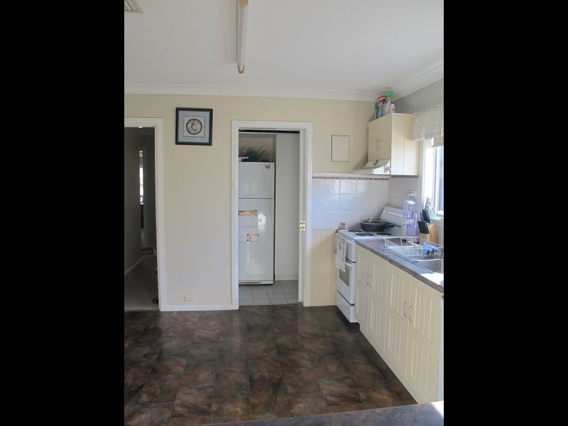 45 Fontenoy Street, Young NSW 2594