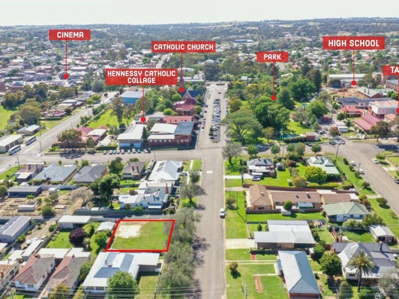 25 Ripon Street, Young NSW 2594