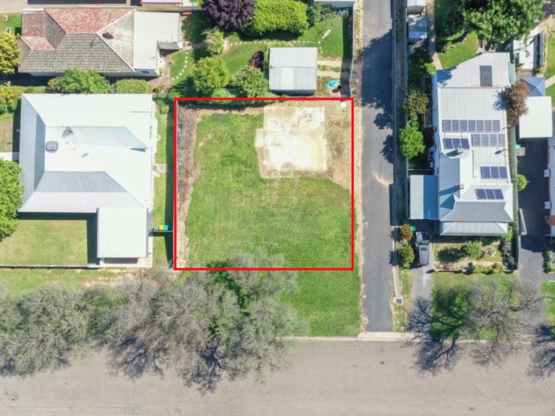 25 Ripon Street, Young NSW 2594