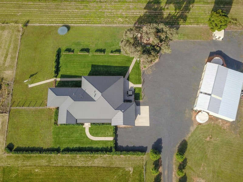 30 Dananbilla Drive, Young NSW 2594